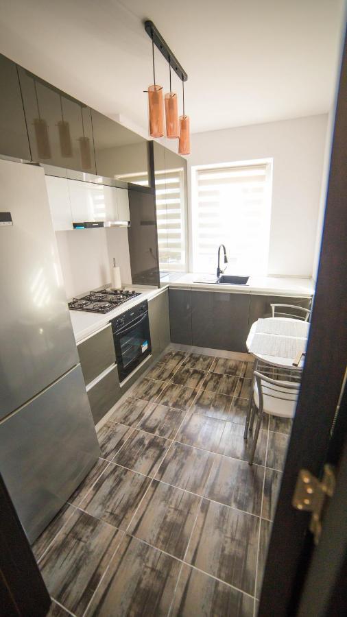 Toto'S Apartment Κονστάντζα Εξωτερικό φωτογραφία